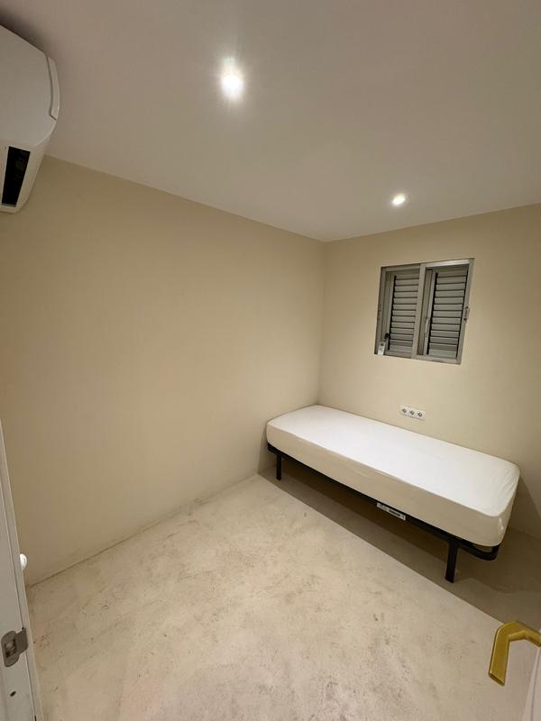 Bedroom · Renovated 2-bedroom apartment, Figueretas