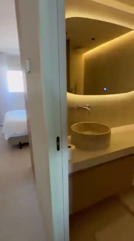 Bathroom · 5-bedroom apartment with views of Dalt Vila, Marina Botafoch