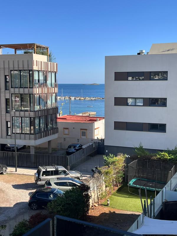 Sea view · 2-bedroom apartment with pool, Playa d'en Bossa